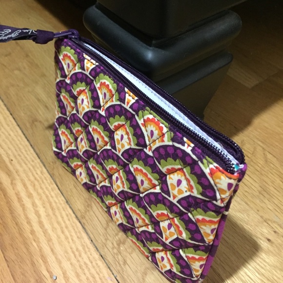 NWT Vera Bradley Pouch - Picture 3 of 7